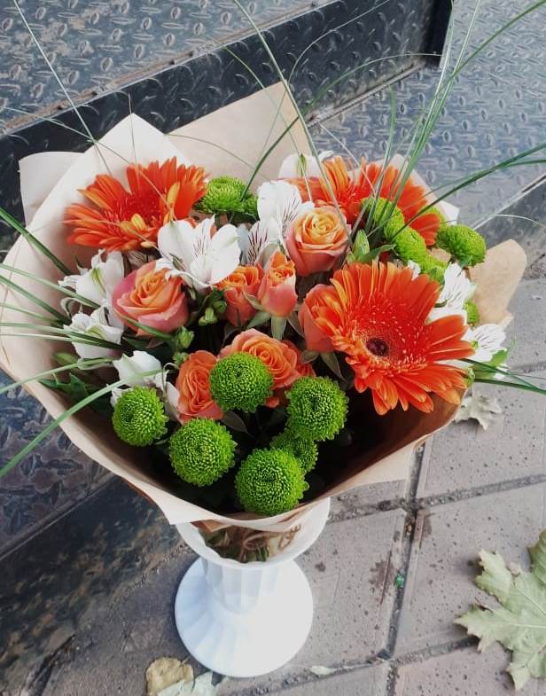 Букет цветов из: Герберы, Хризантемы, Альстромерии и Розы в Баговской