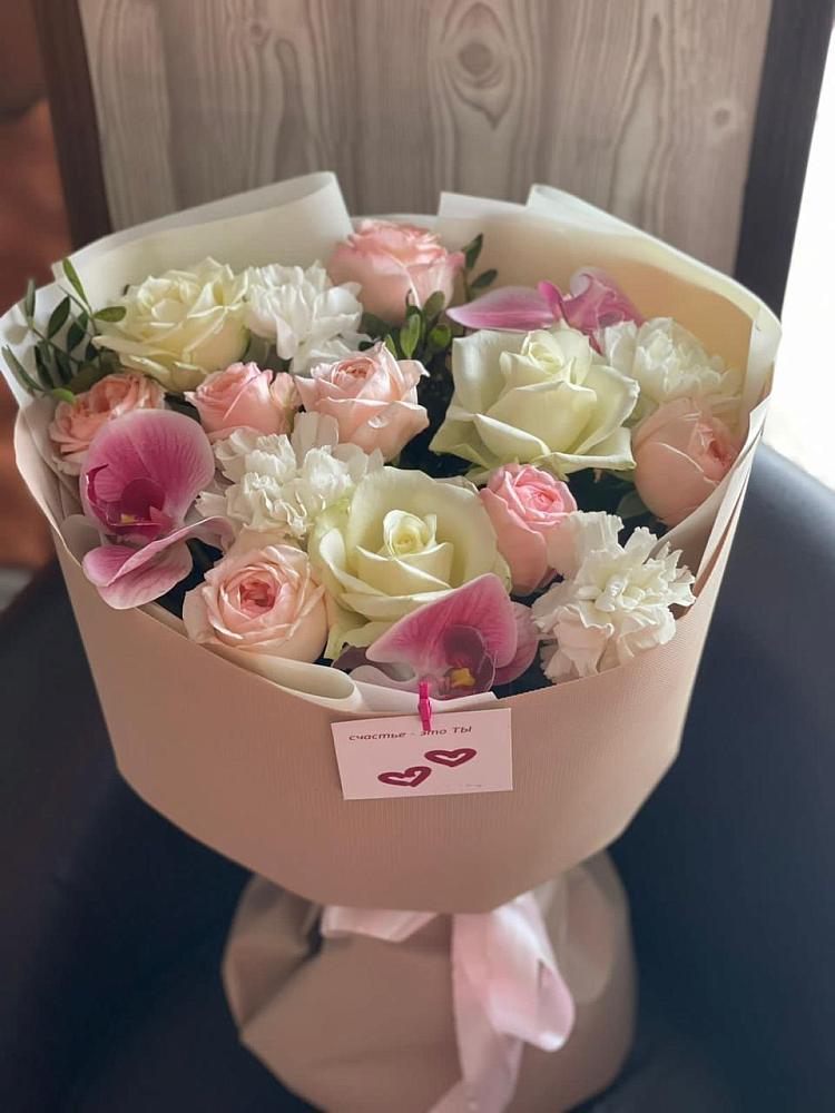 Букет цветов из: Орхидеи, Розы и Гвоздики в Баговской