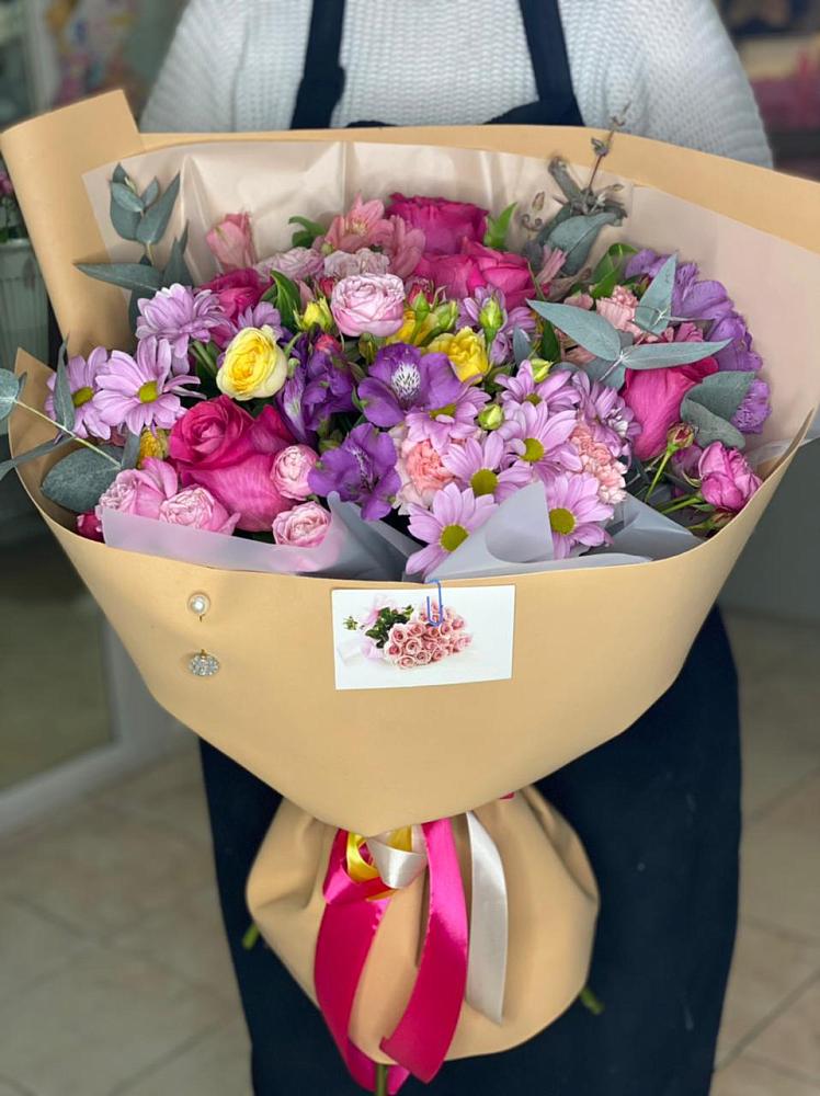 Букет цветов из: Хризантемы, Гвоздики и Альстромерии в Баговской