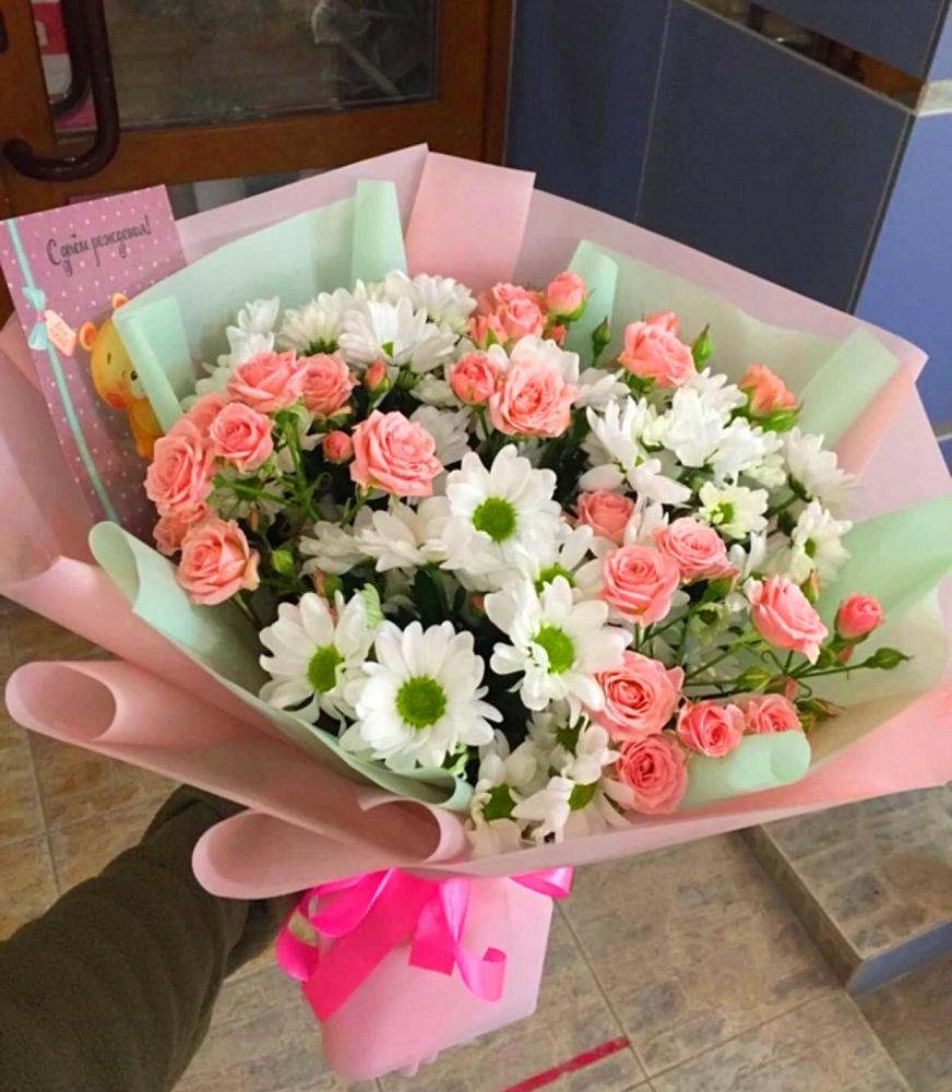 Букет цветов из: Розы и Хризантемы в Баговской