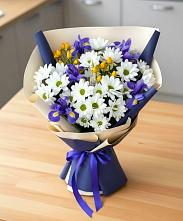 Букет цветов из:  Розы, Ирисы и Хризантемы в Баговской