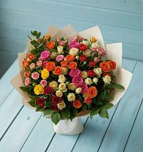 Букет Микс из разноцветных кустовых роз в Баговской